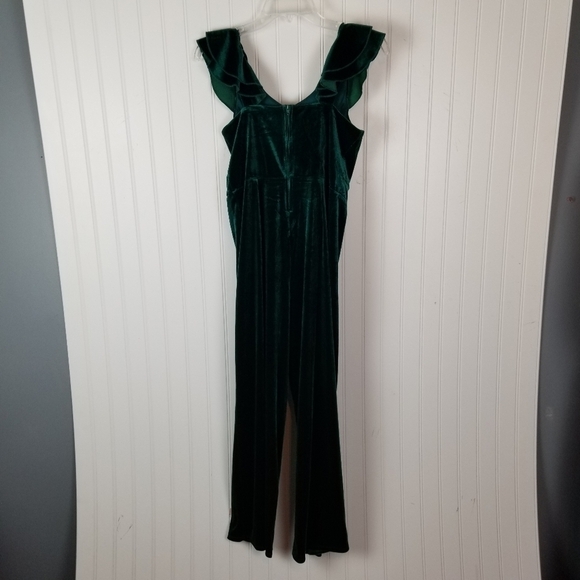 Zunie Girls Size 16 Ruffle Neck Velvet Jumpsuit Hunter Green Stretchy Holiday - Picture 6 of 11